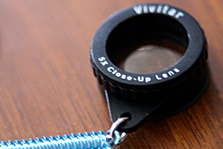 【写真】レンズ部分をクローズアップして撮影したVivitar クローズアップレンズ
