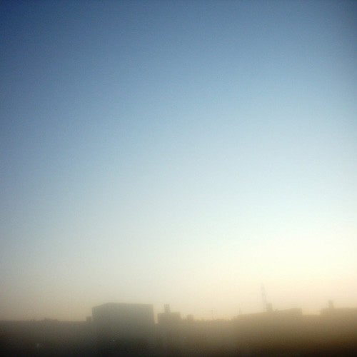 【写真】ミニデジ（MiniDigi）で夕焼けの空を幻想的に写した一枚