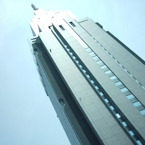 【画像】ミニデジ（MiniDigi）で撮影したドコモタワー（NTTドコモ代々木ビル）2